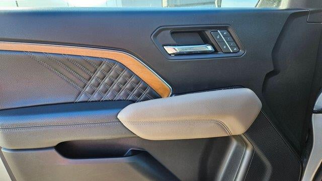 2023 GMC Canyon Denali