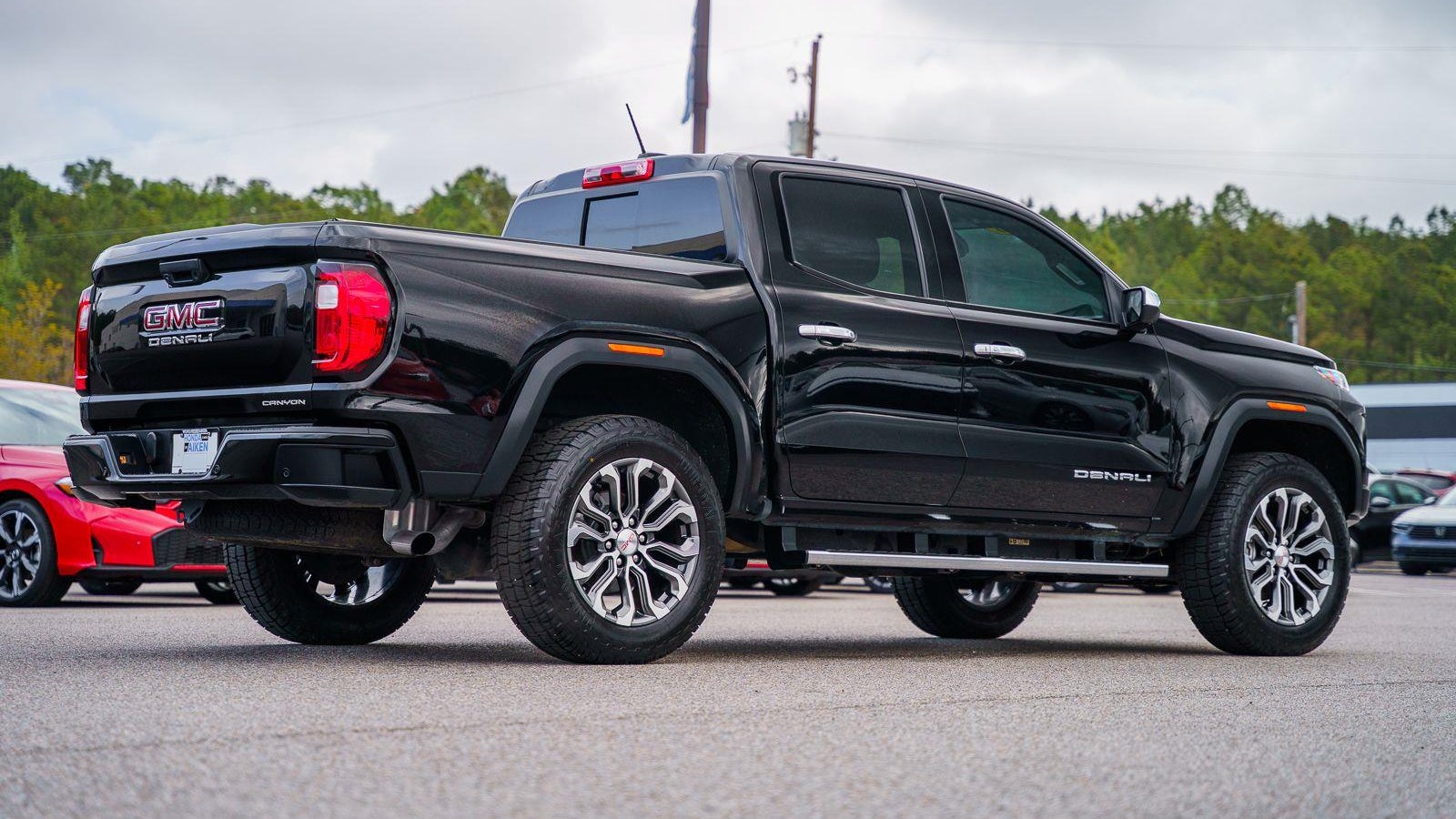 2023 GMC Canyon Denali