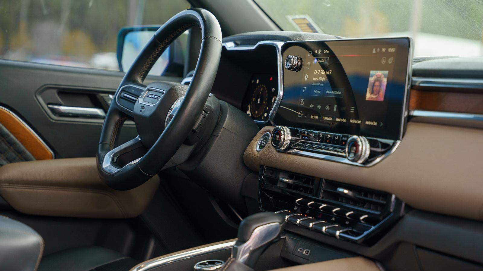 2023 GMC Canyon Denali