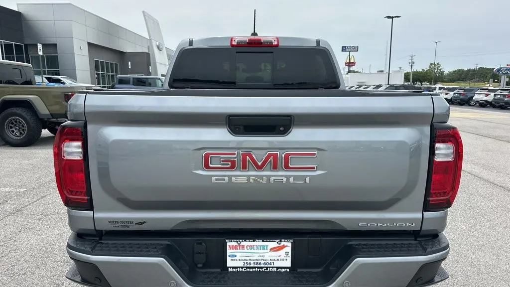 2024 GMC Canyon Denali