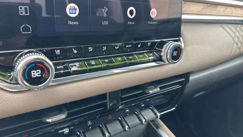 2024 GMC Canyon Denali