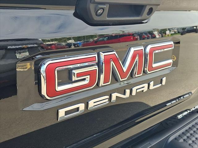 2024 GMC Canyon - $42,540