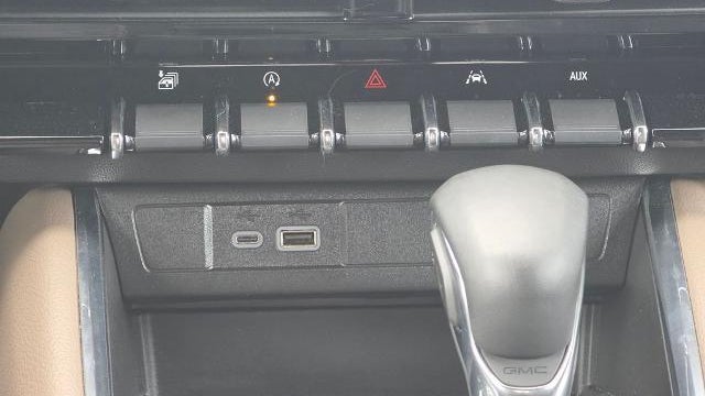 2024 GMC Canyon Denali