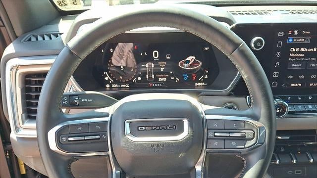 2023 GMC Canyon Denali