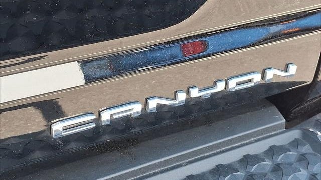2023 GMC Canyon Denali