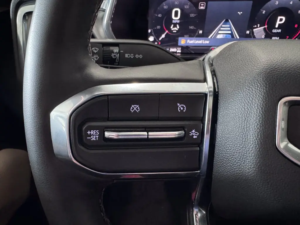 2024 GMC Canyon - $42,987