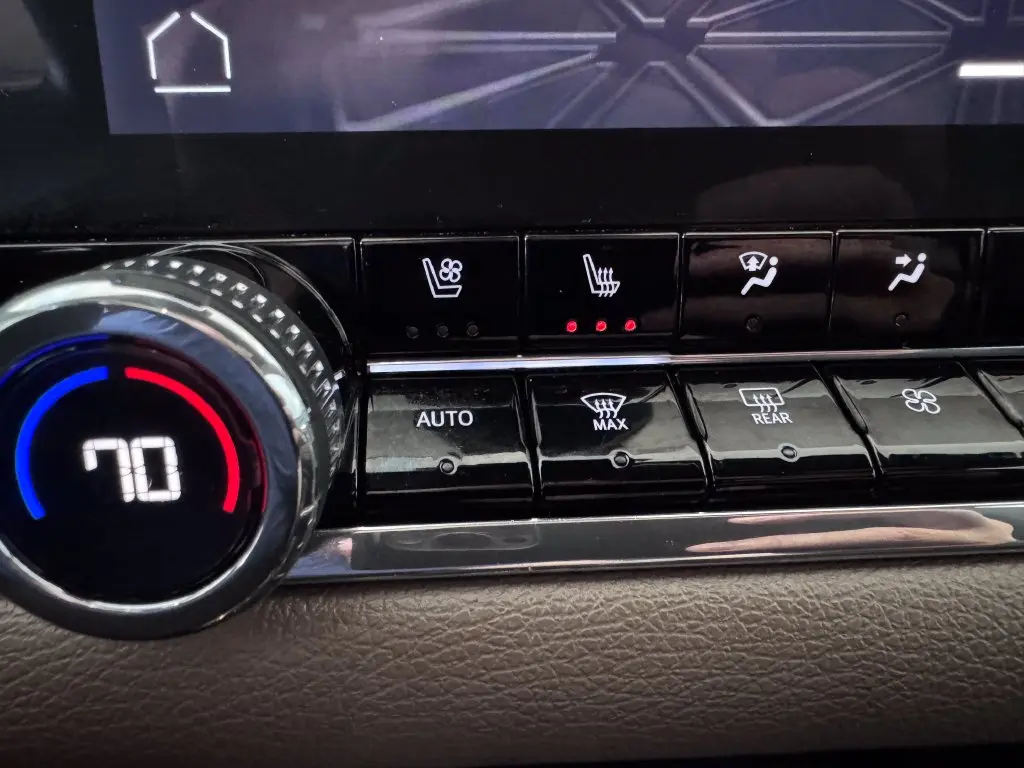 2024 GMC Canyon - $42,987