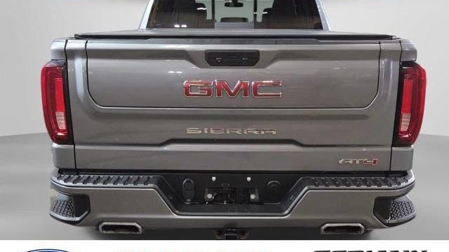 2022 GMC Sierra 1500 Limited AT4