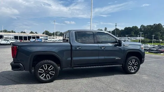 2022 GMC Sierra 1500 Limited AT4