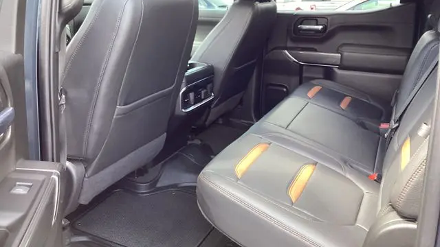 2022 GMC Sierra 1500 Limited AT4