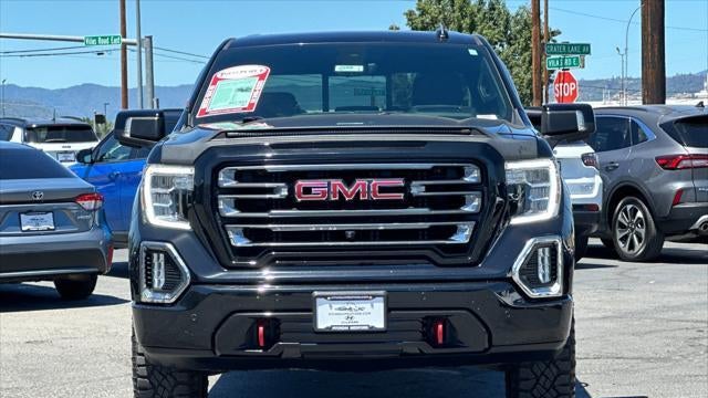 2022 GMC Sierra 1500 Limited AT4