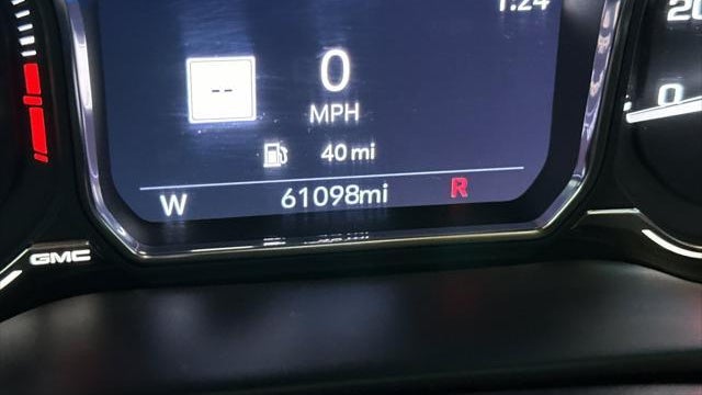2022 GMC Sierra 1500 Limited AT4