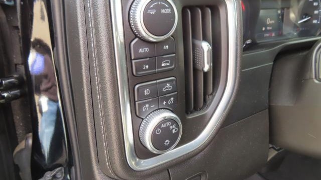 2022 GMC Sierra 1500 Limited Elevation Standard