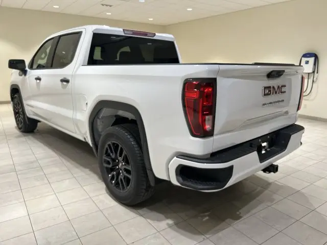 2025 GMC Sierra - $40,222