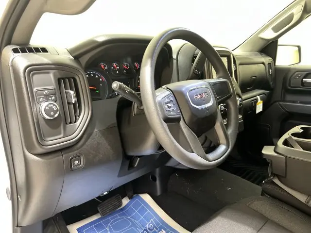 2025 GMC Sierra - $40,222