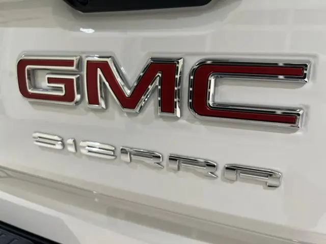 2025 GMC Sierra - $40,222