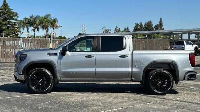 2024 GMC Sierra 1500 Pro