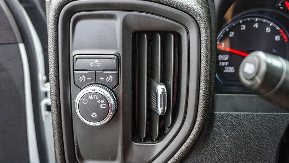 2023 GMC Sierra 1500 Pro