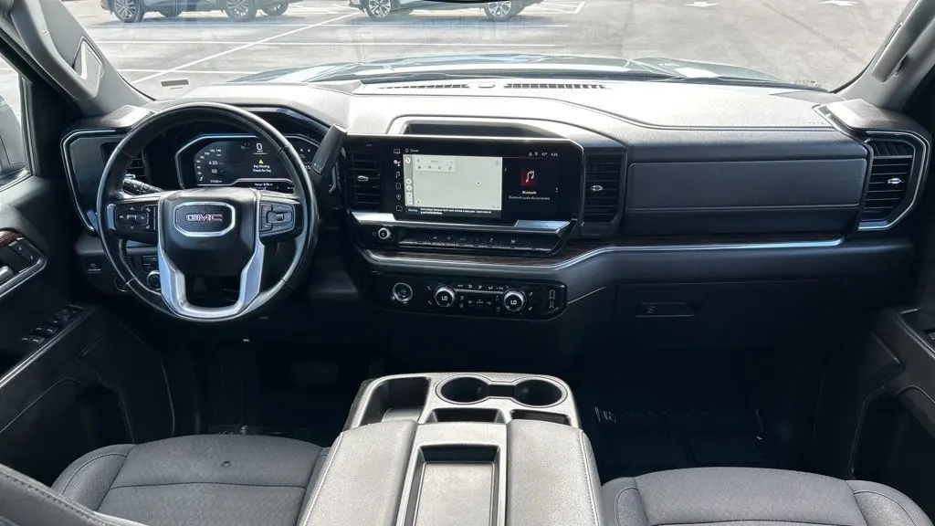 2024 GMC Sierra 1500 SLE