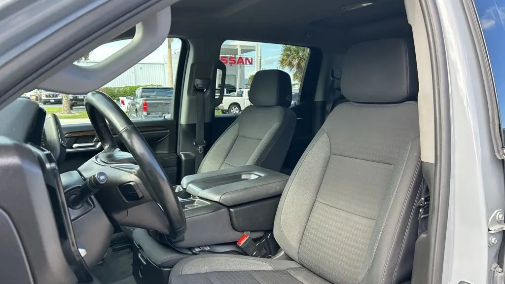 2024 GMC Sierra 1500 SLE