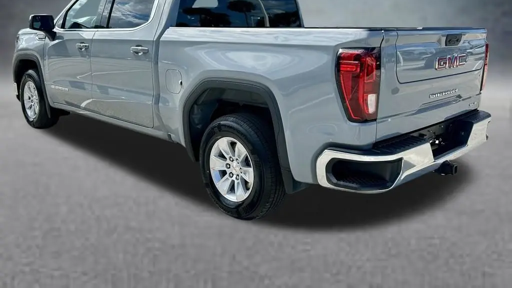 2024 GMC Sierra 1500 SLE