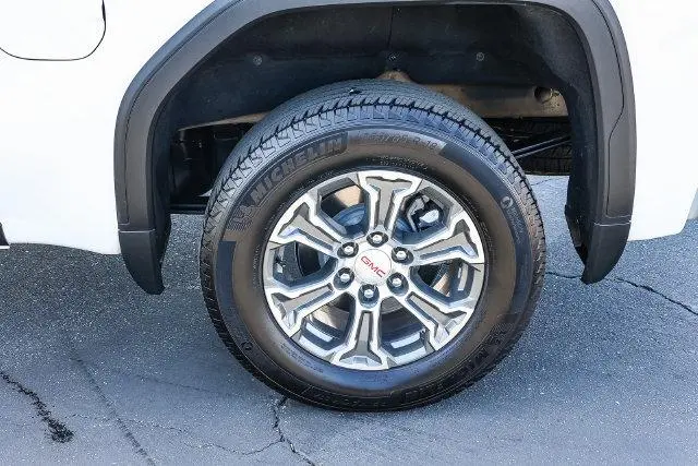 2026 GMC Sierra - $40,998