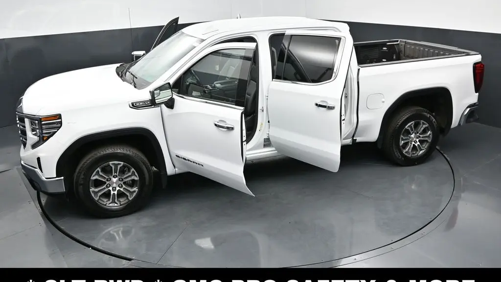 2025 GMC Sierra 1500 SLT