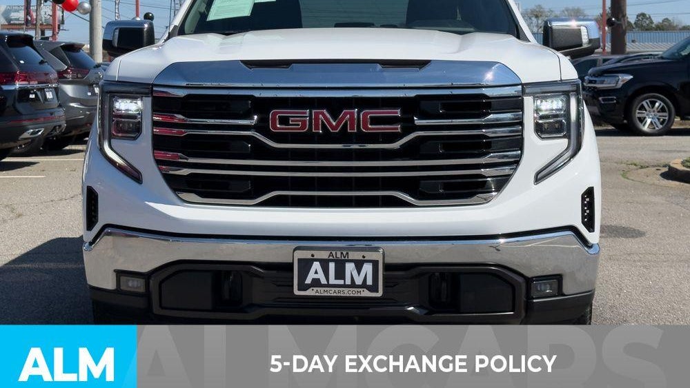 2025 GMC Sierra 1500 SLT