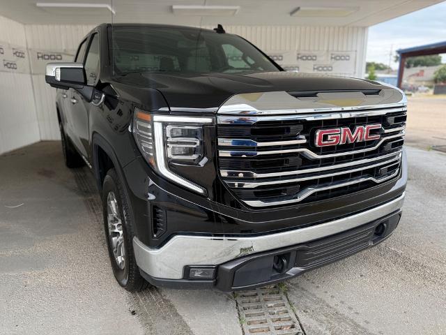 2025 GMC Sierra - $41,895