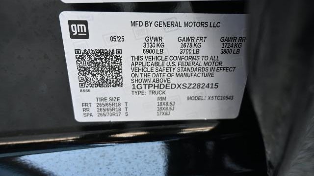 2025 GMC Sierra 1500 SLT