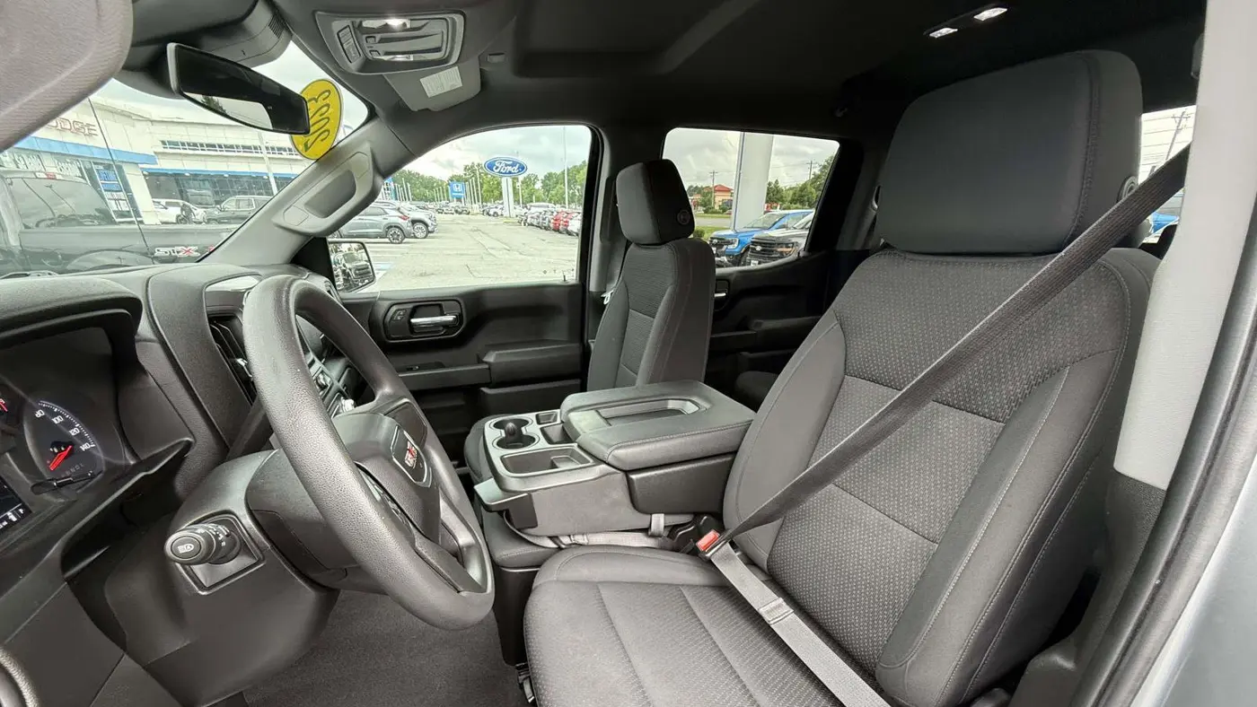 2023 GMC Sierra 1500 Pro