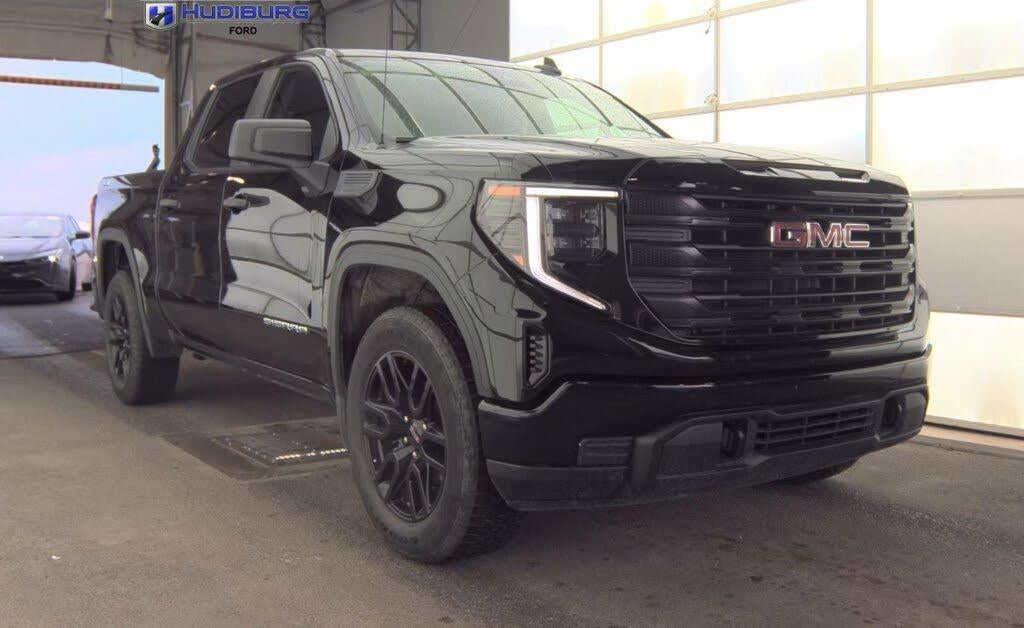 2023 GMC Sierra