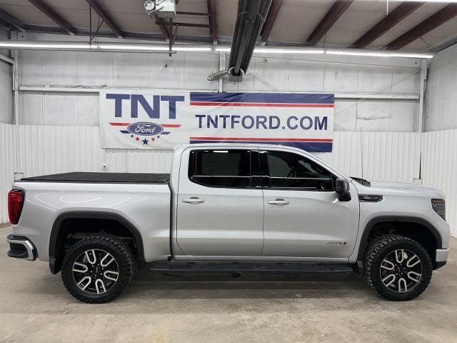2022 GMC Sierra - $42,500