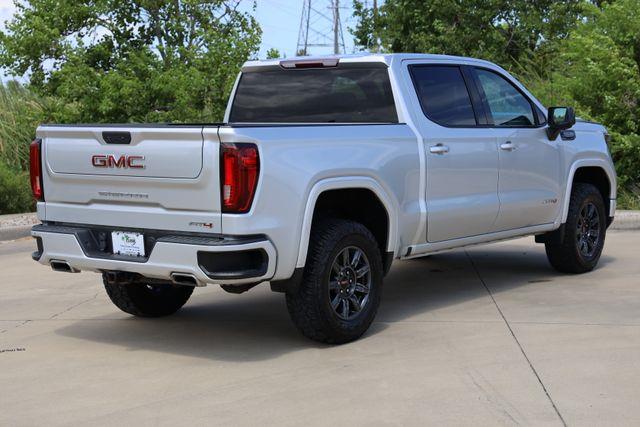 2022 GMC Sierra - $41,700