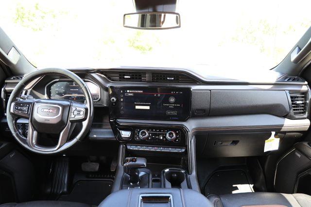2022 GMC Sierra - $41,700