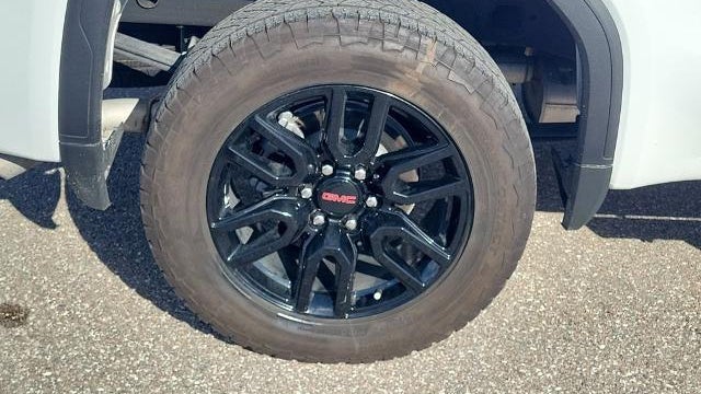 2026 GMC Sierra 1500 Elevation Standard