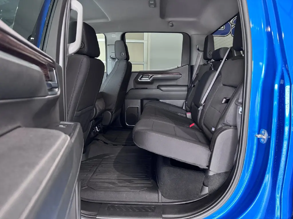 2024 GMC Sierra - $39,487