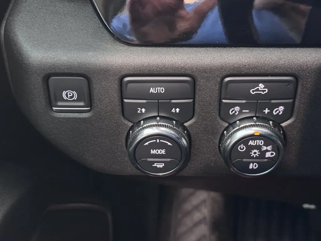 2024 GMC Sierra - $41,987
