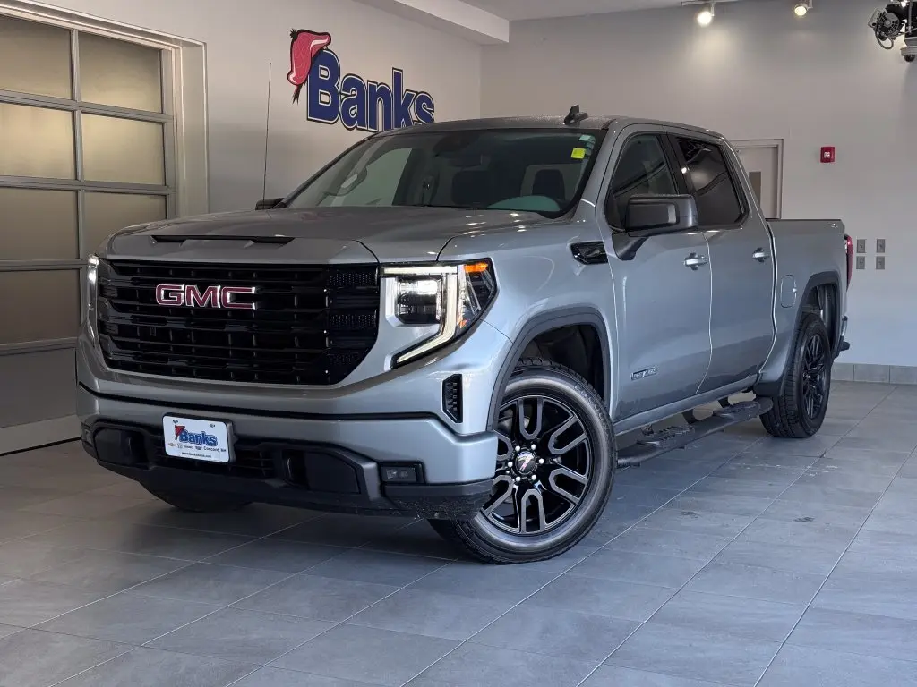 2023 GMC Sierra - $34,987