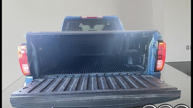 2025 GMC Sierra 1500 Elevation Standard