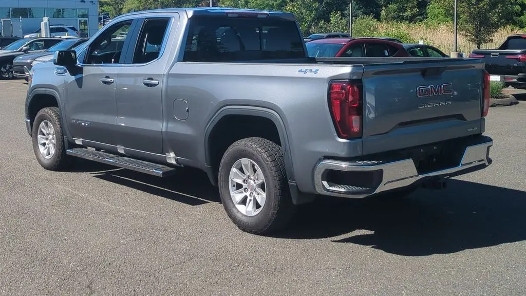 2020 GMC Sierra 1500 SLE
