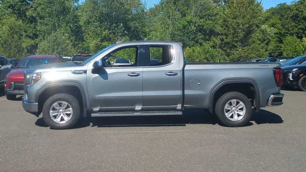 2020 GMC Sierra 1500 SLE