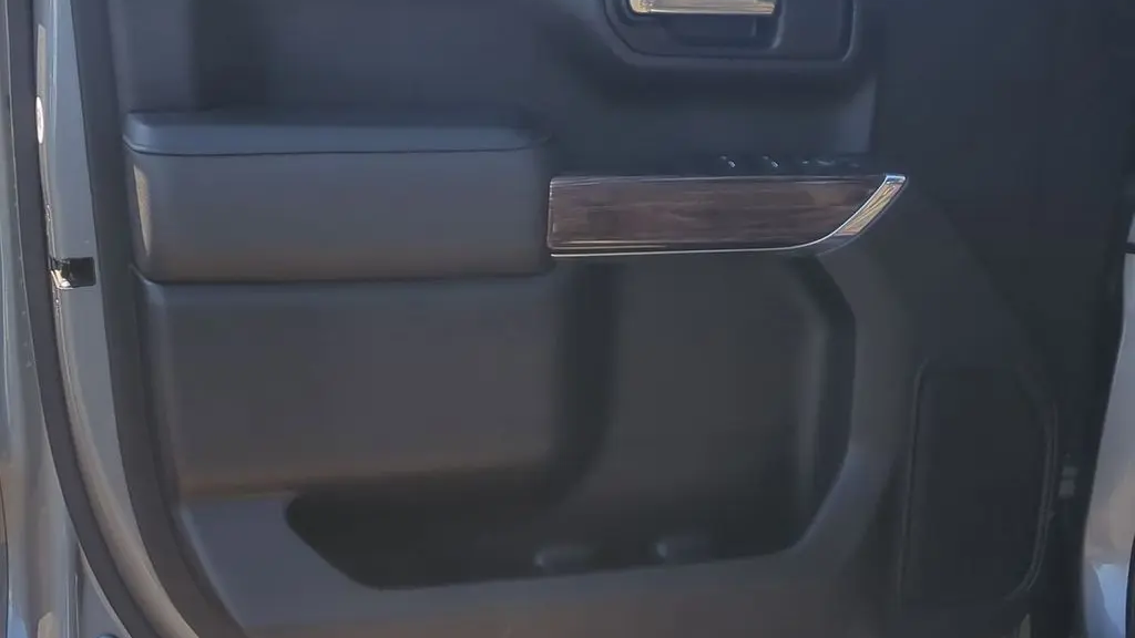 2020 GMC Sierra 1500 SLE