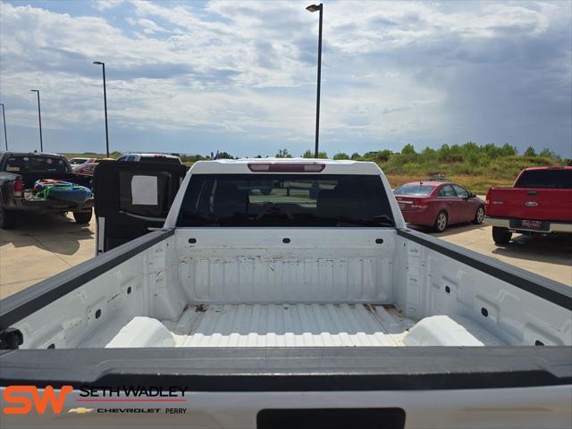 2022 GMC Sierra Limited - $32,000