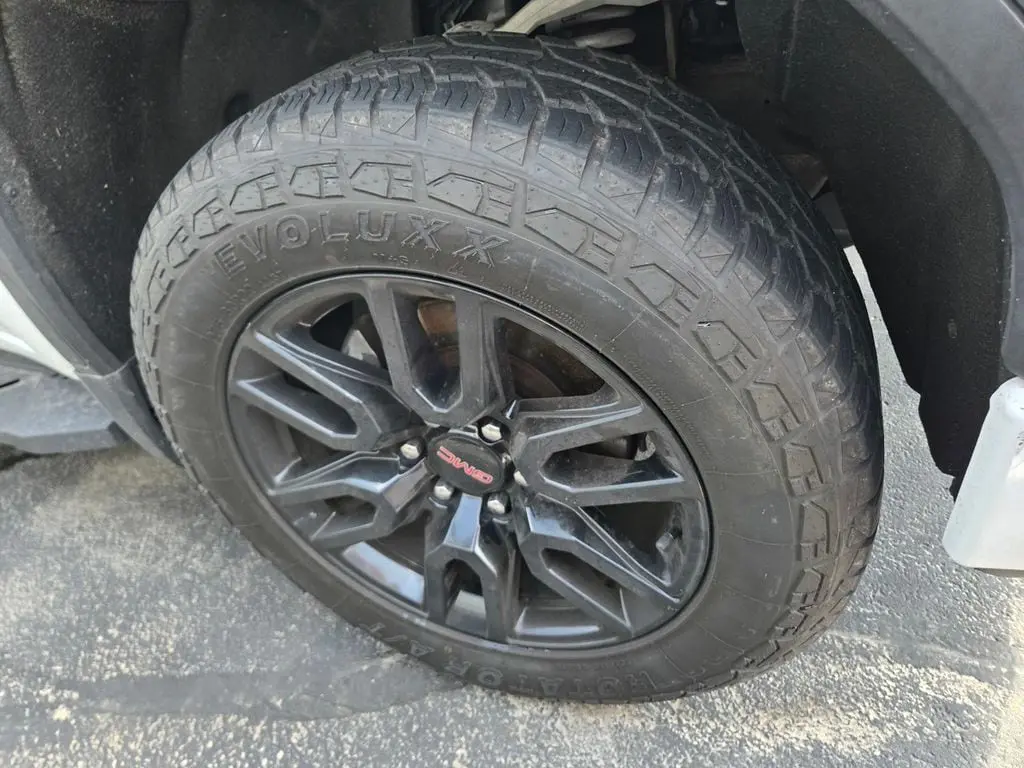 2021 GMC Sierra - $29,790