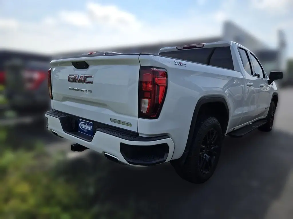 2021 GMC Sierra - $29,790