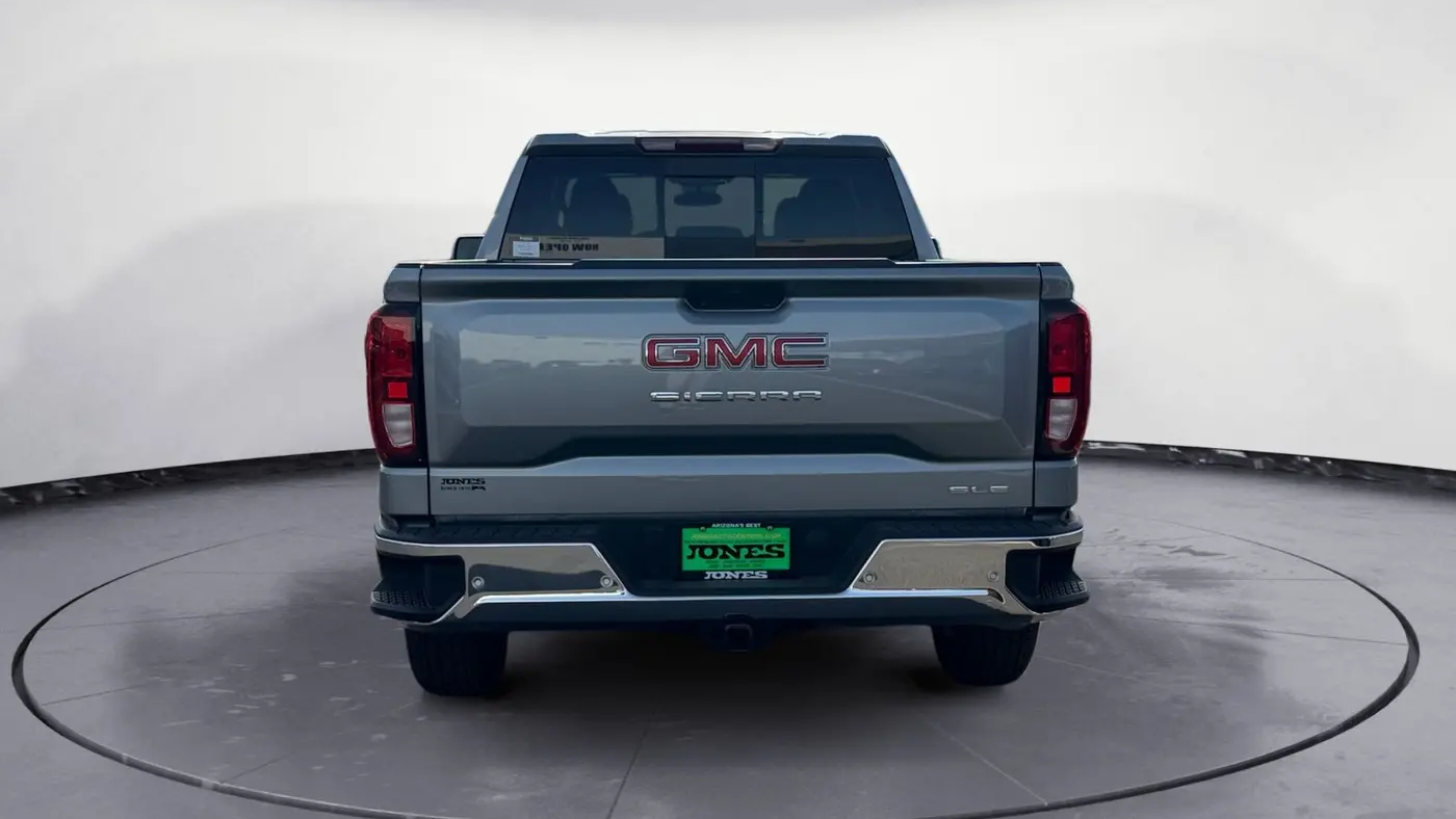 2025 GMC Sierra 1500 SLE