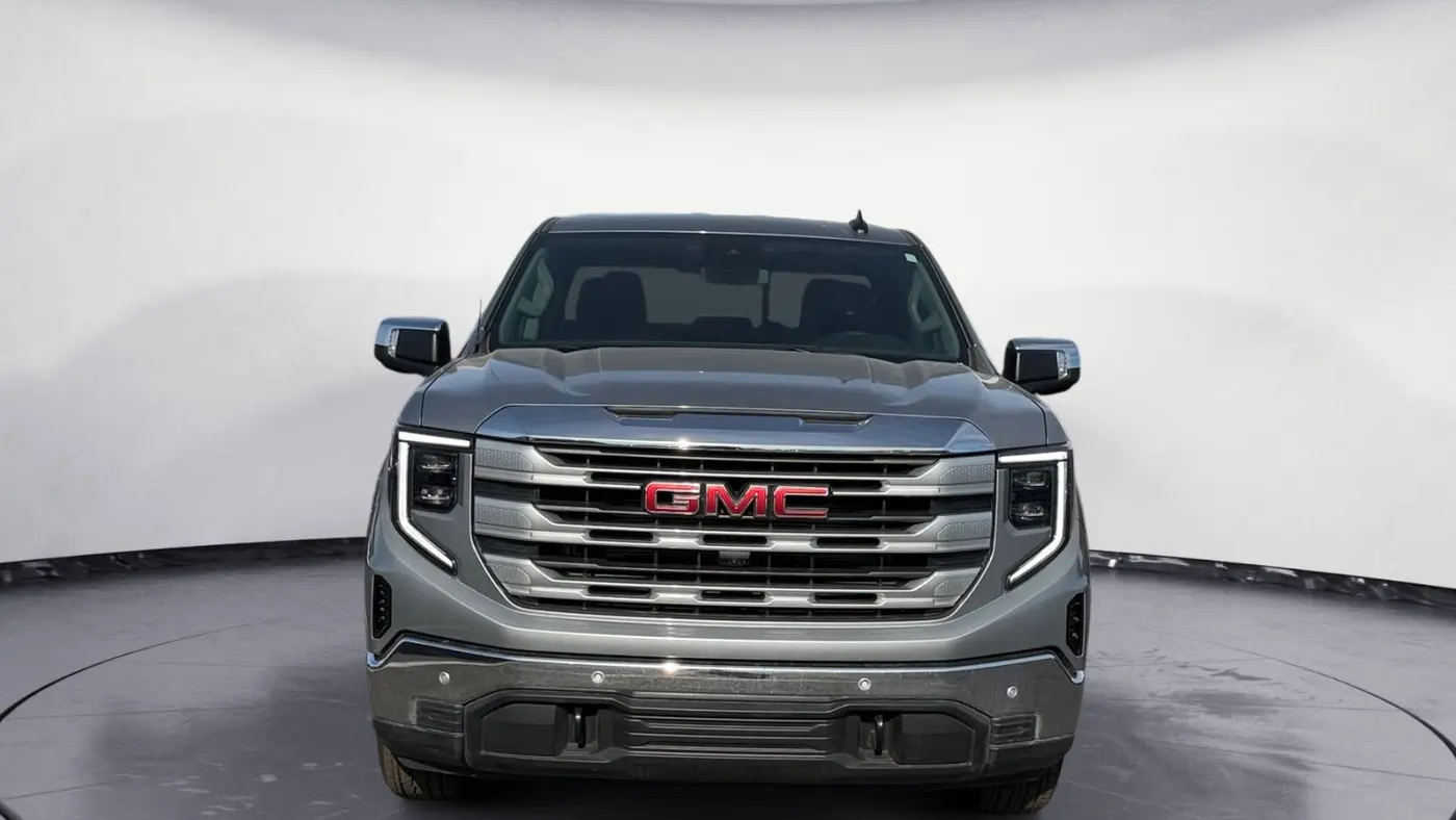 2025 GMC Sierra 1500 SLE