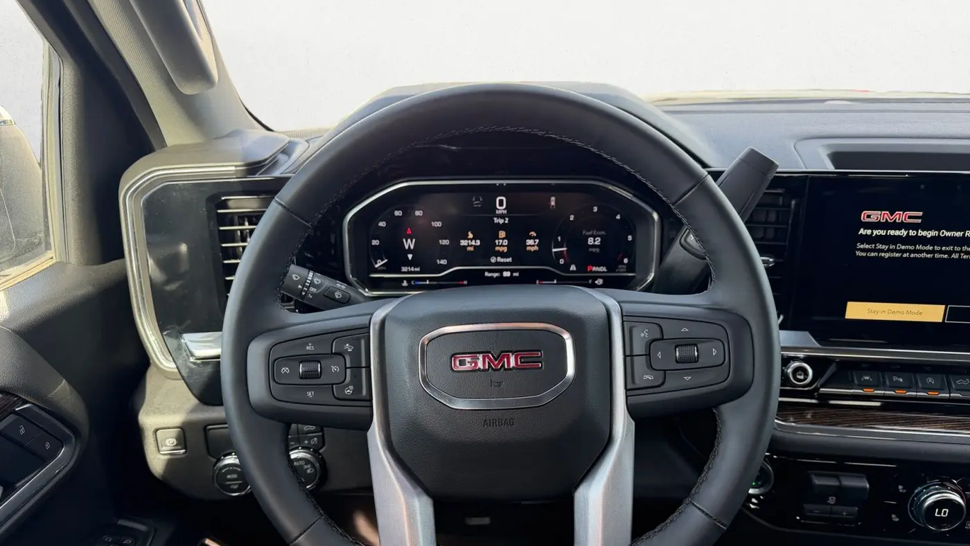 2025 GMC Sierra 1500 SLE