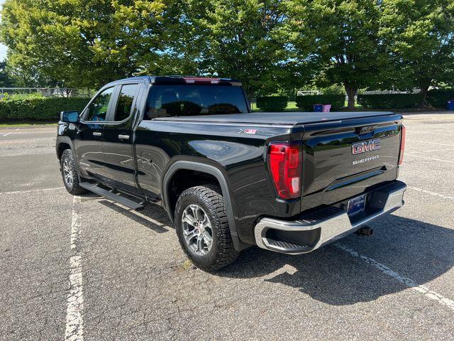 2023 GMC Sierra - $37,594